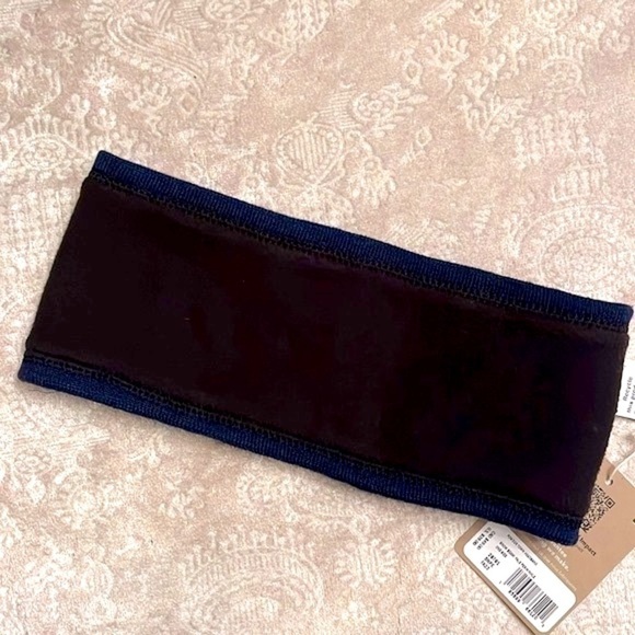 Brand New Patagonia Powder Town Headband Knit Fleece Lining Snow Beam Periwinkle